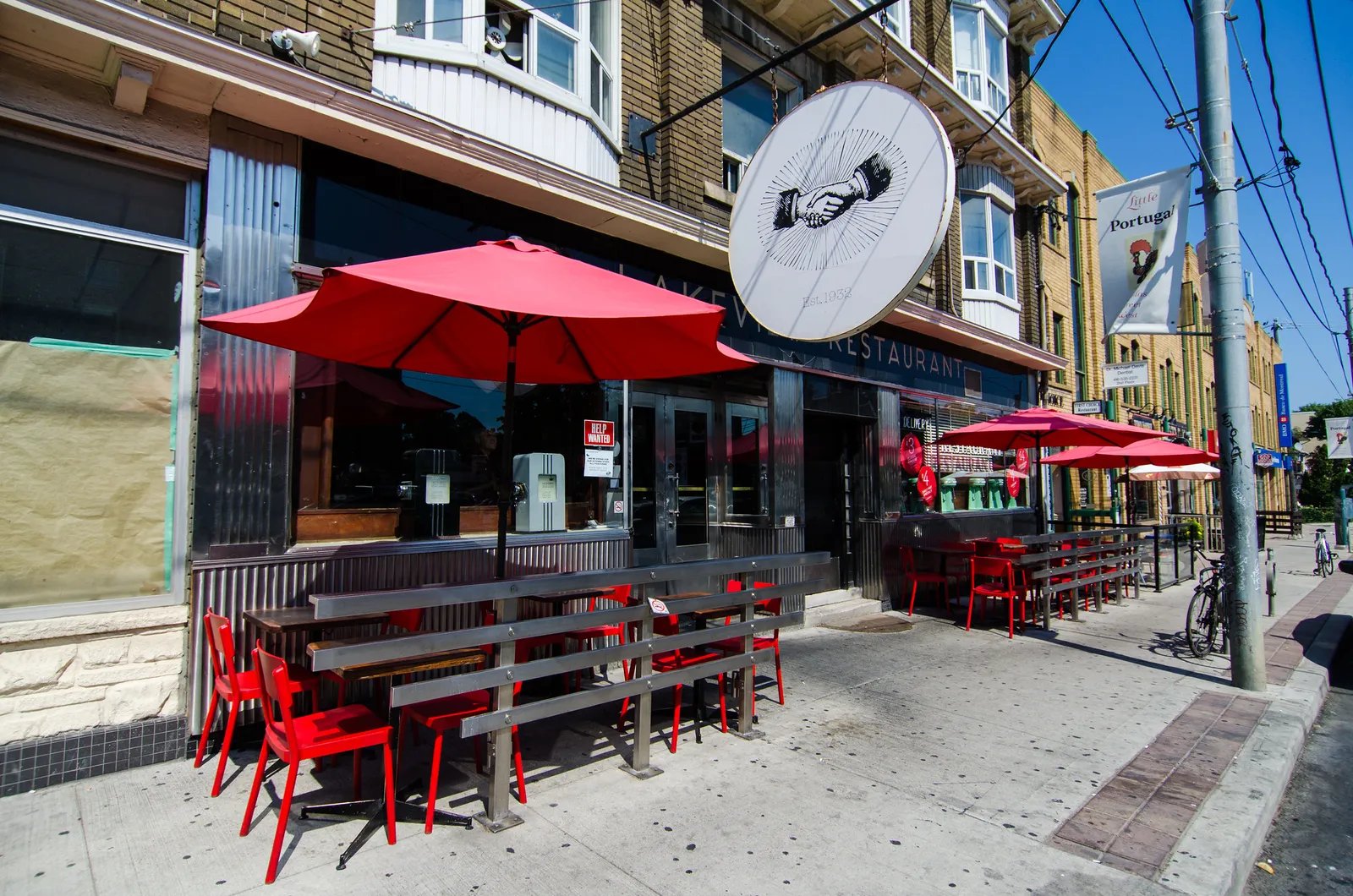 Reacher gets arrested scene in Reacher