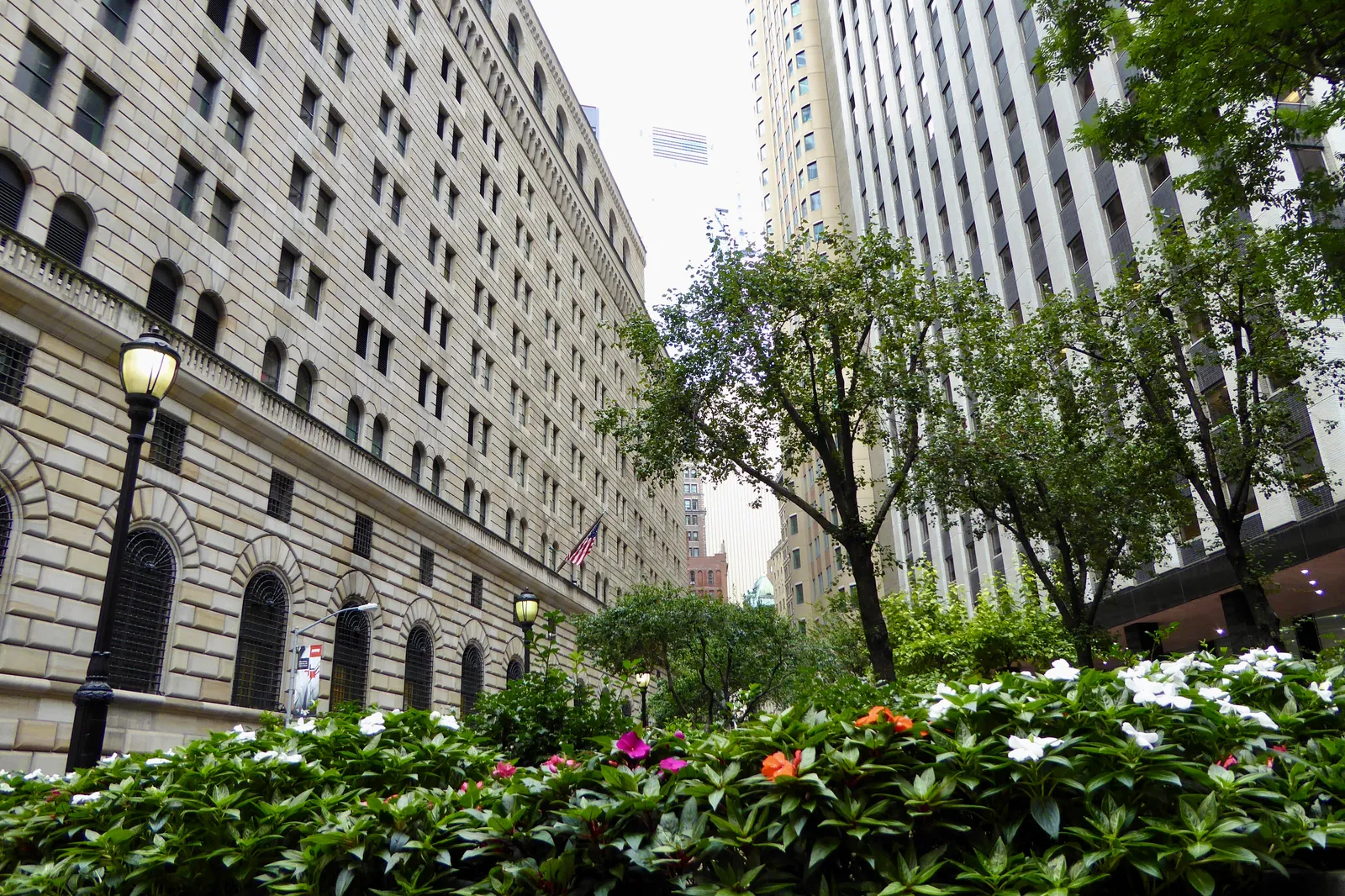 Bank scene in Die Hard With A Vengeance