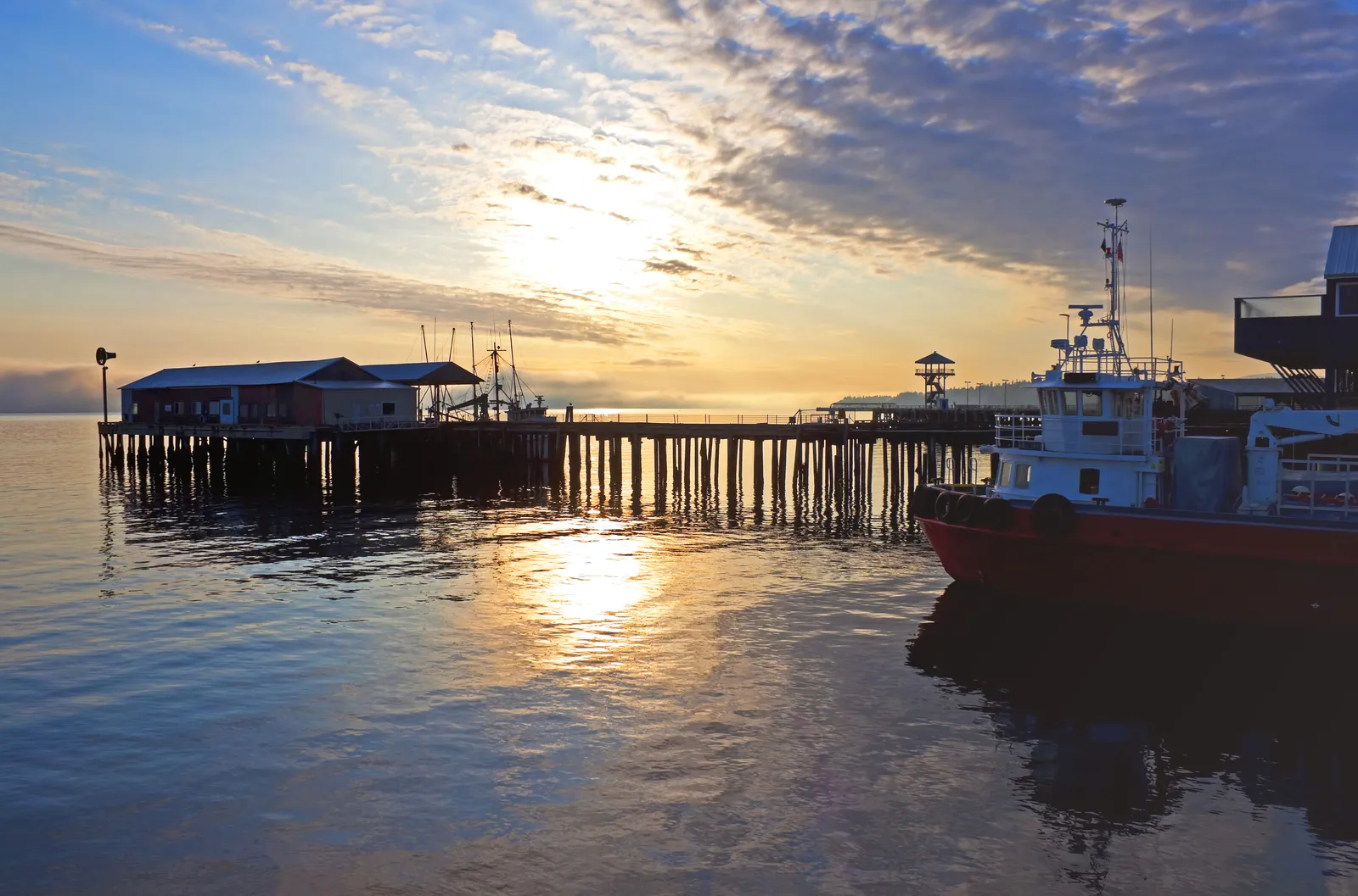 Ryan shifts from helicopter to submarine scene in The Hunt for Red October
