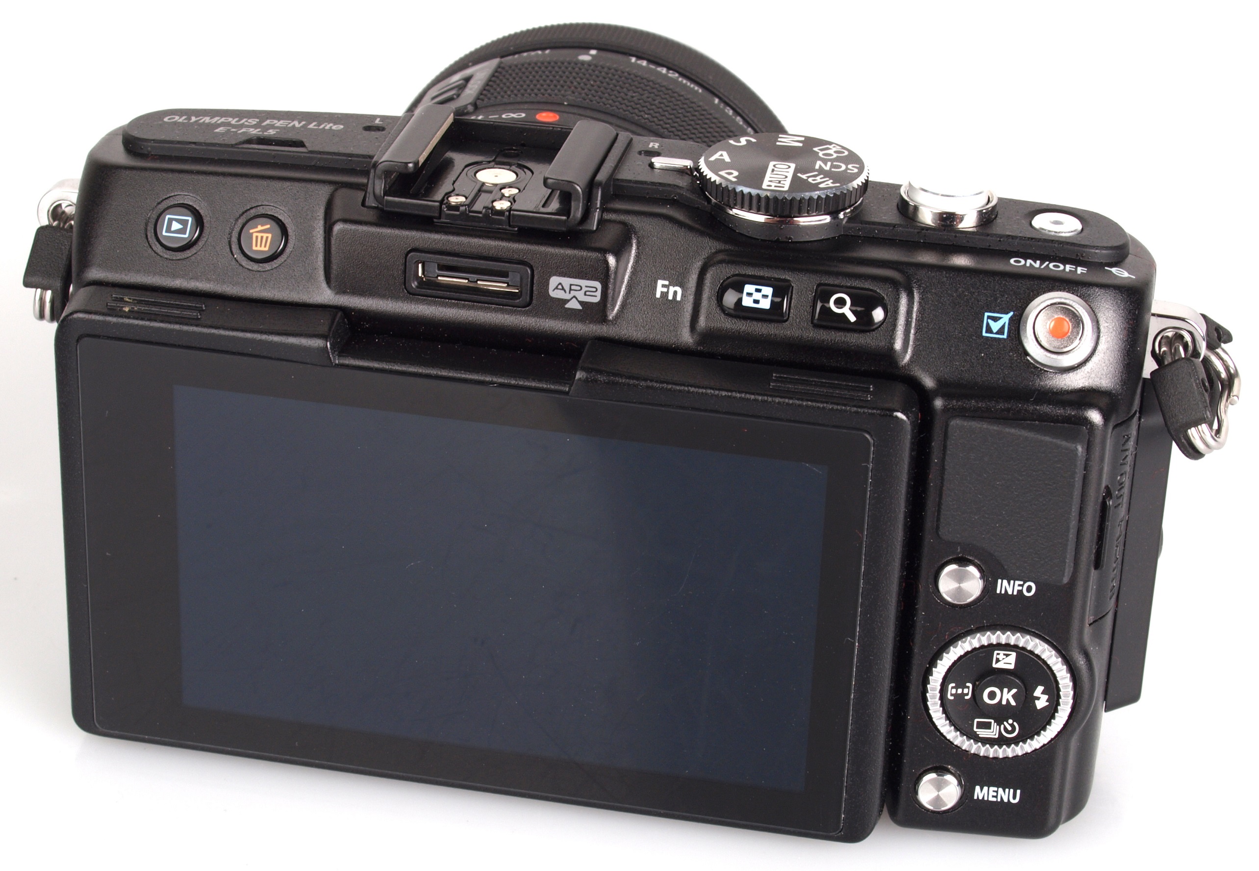 Olympus PEN Lite E-PL5 Review