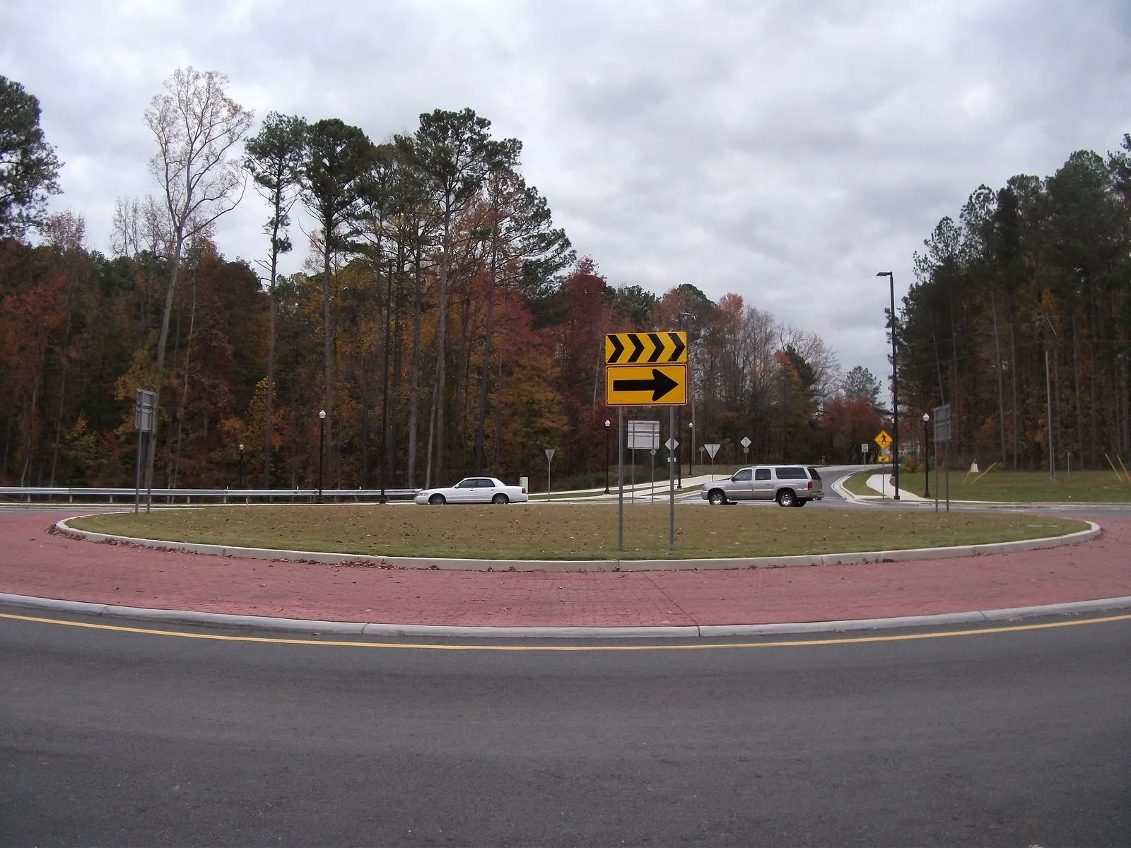 Bonnie visits Grams' house scene in Vampire Diaries