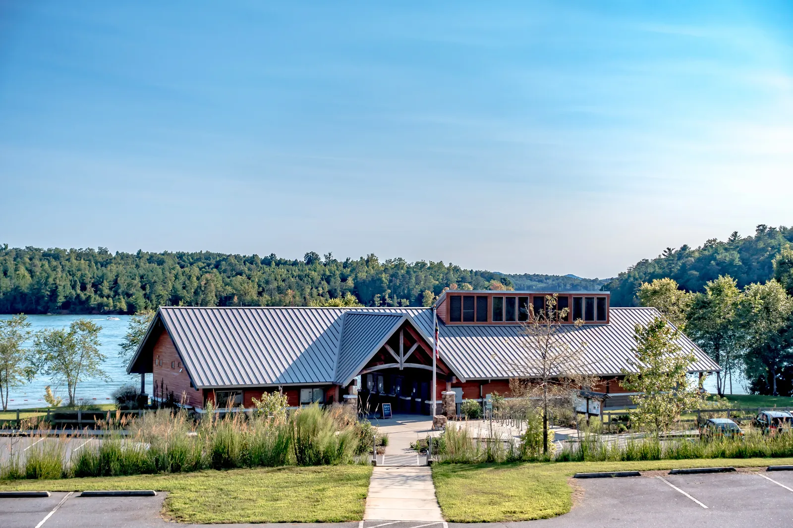 Colonel Munro surrenders to the French forces scene in The Last of the Mohicans