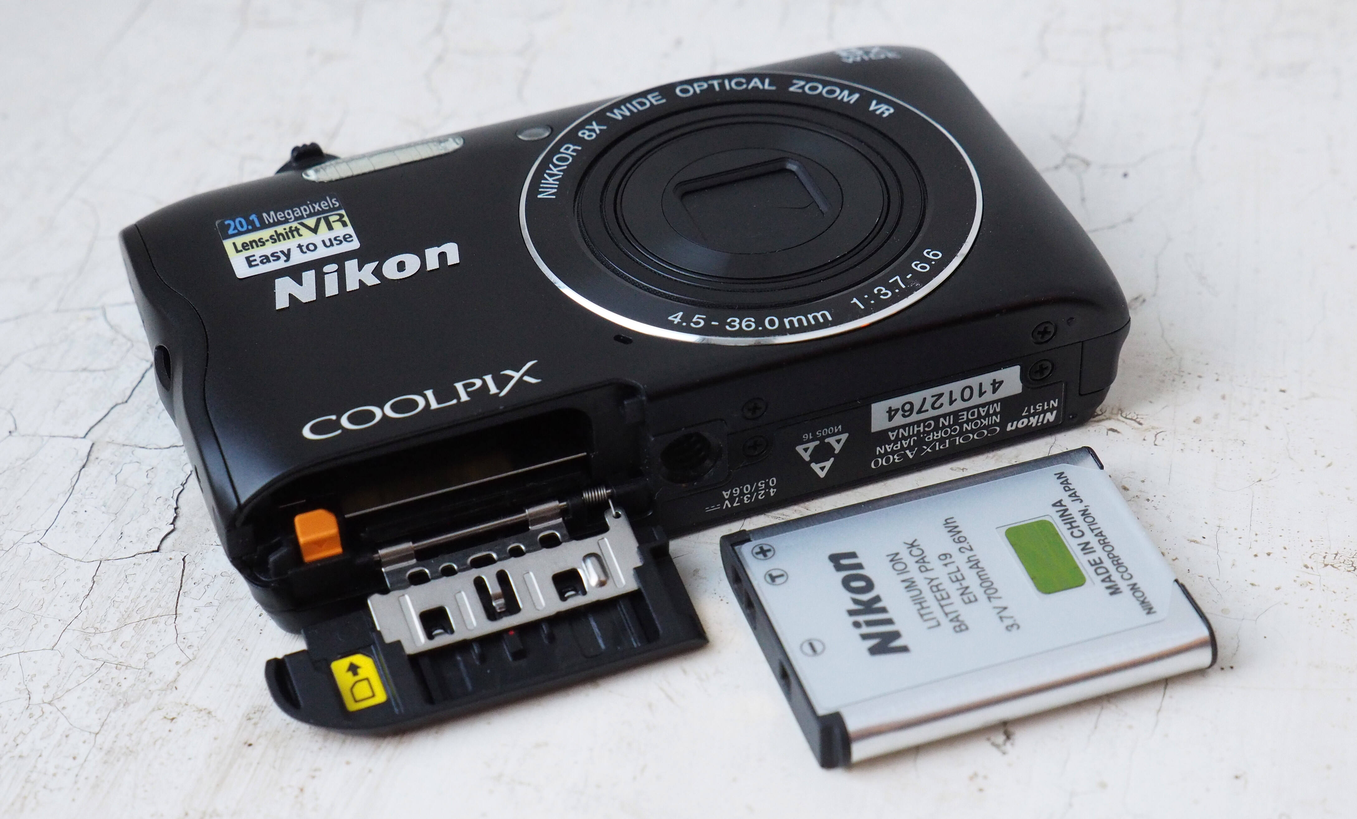 Nikon Coolpix A300 Review