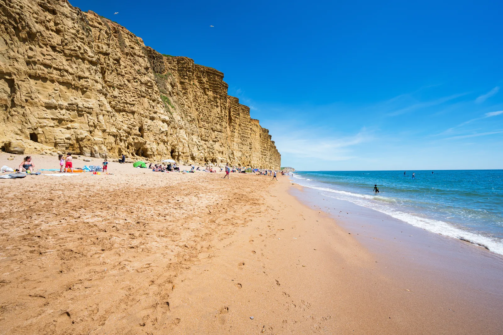 Danny’s body is found at the beach scene in Broadchurch
