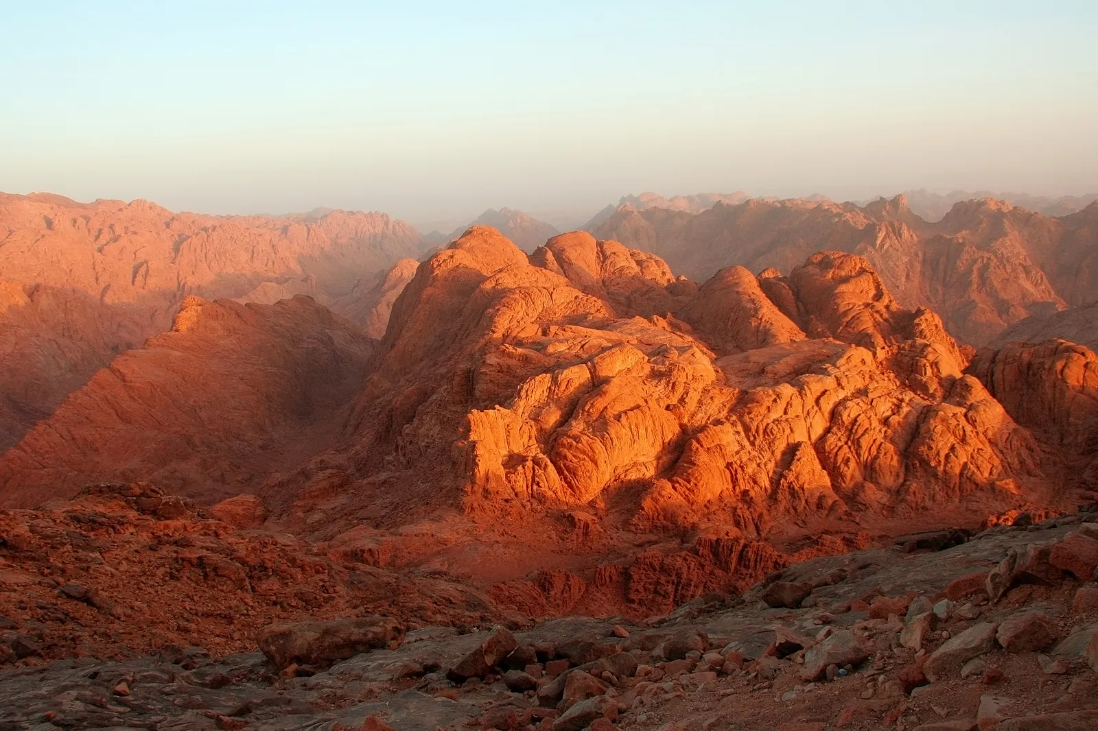 Moses receives the 10 commandments scene in The Ten Commandments