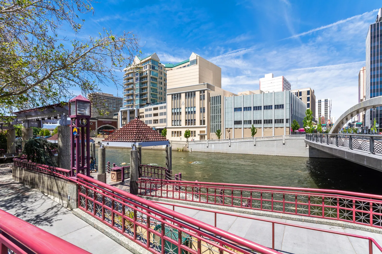 The Stranger dreams about Marshal Duncan’s death scene in High Plains Drifter